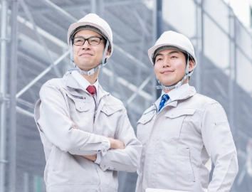 工事現場の作業員